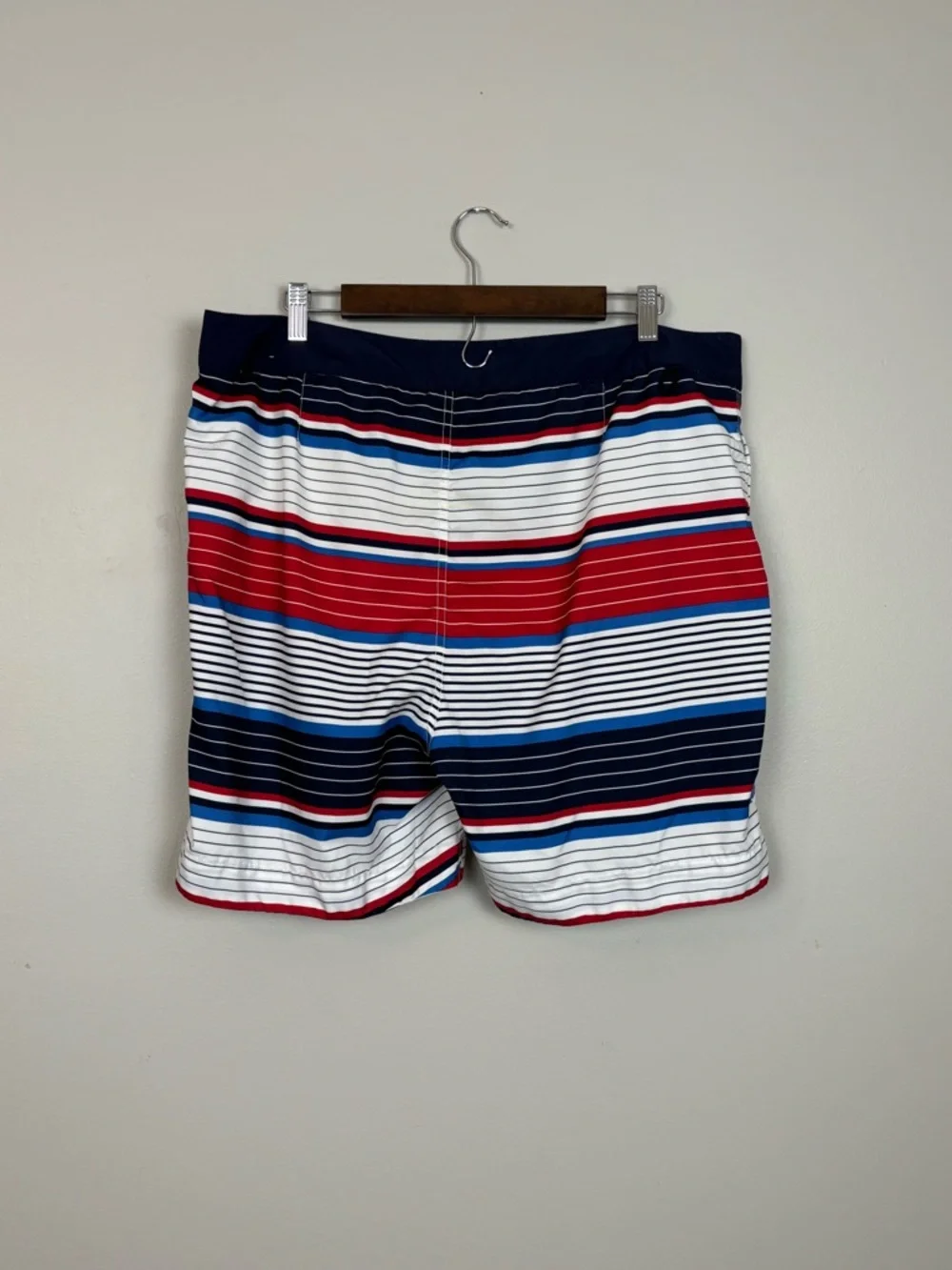 Tommy Hilfiger Swim Trunks Mens XL Red White Blue Striped‎ Patriotic Mesh Lined